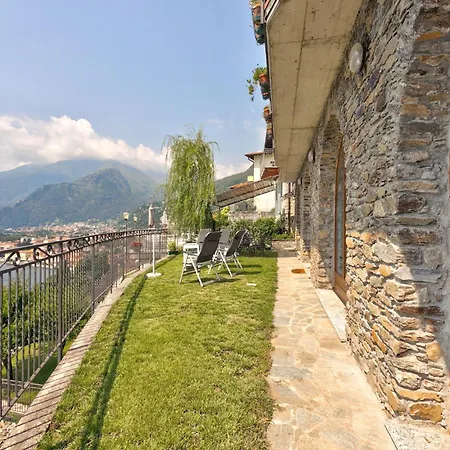 Wonderful Flat With Swimming Pool, Lift And Garden Apartment Gravedona